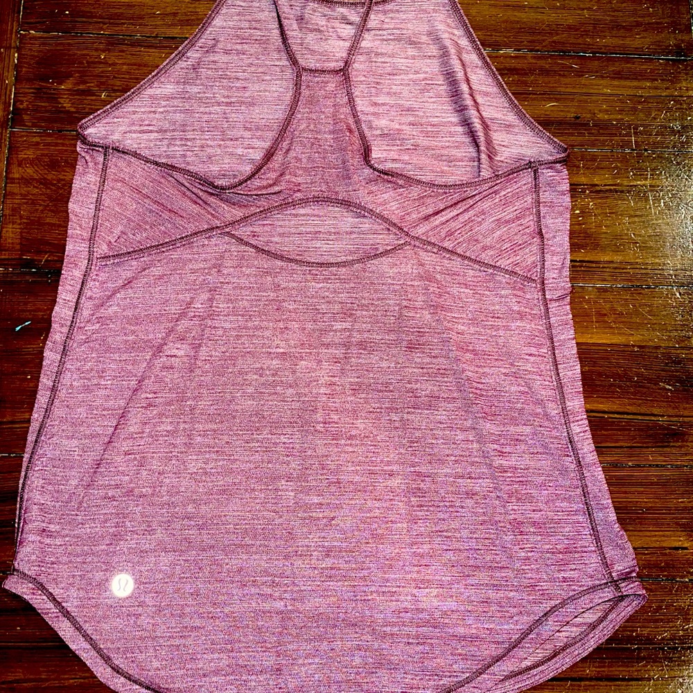 Lululemon tank top